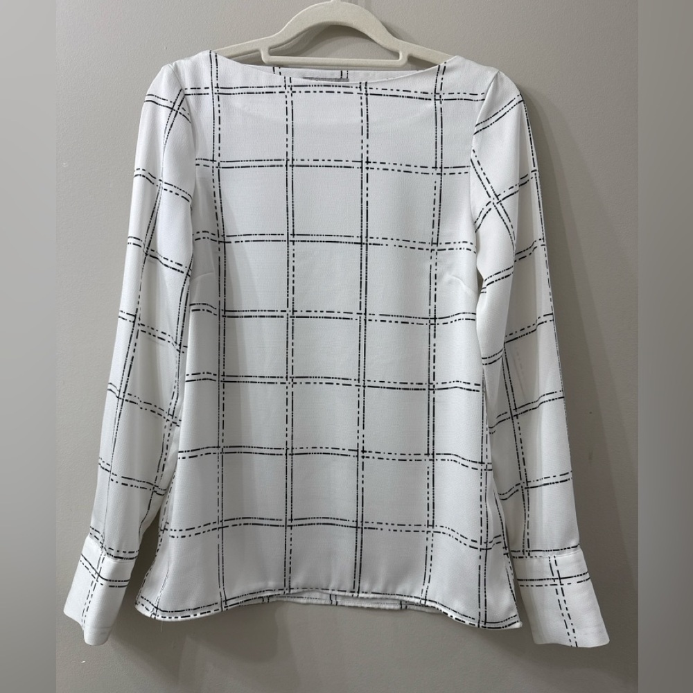 H&M Blouse US 2 White Black Grid Print Long Sleeve Button Cuff Work Top
